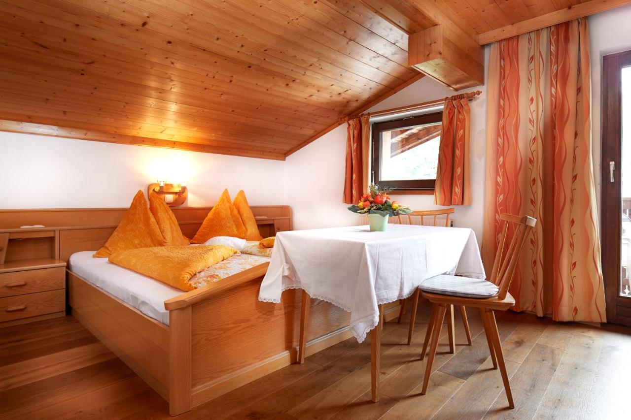 Haus Obermuehle Bed & Breakfast Maria Alm am Steinernen Meer Exterior photo