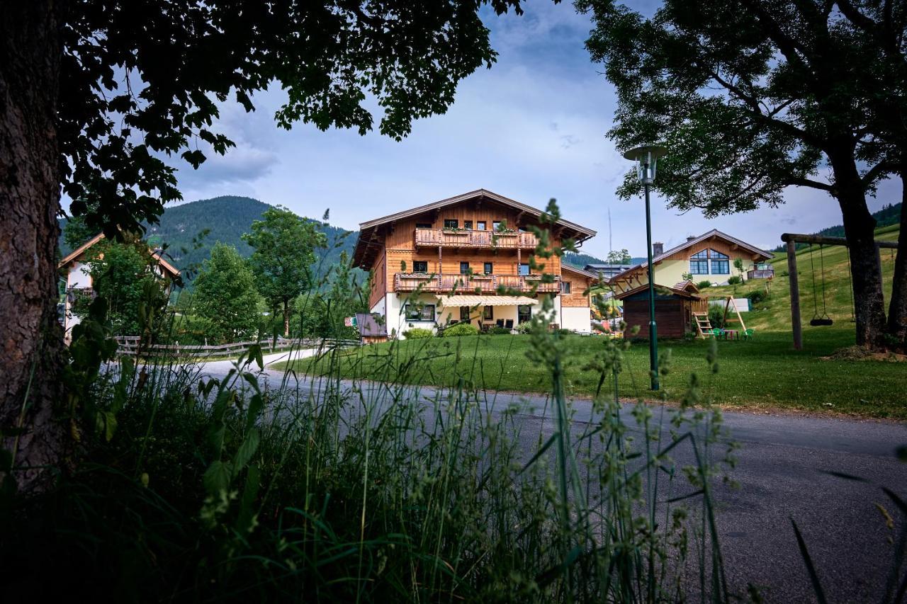 Haus Obermuehle Bed & Breakfast Maria Alm am Steinernen Meer Exterior photo