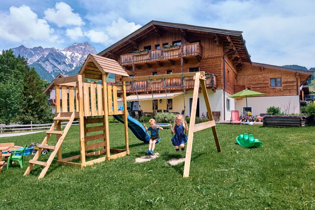 Haus Obermuehle Bed & Breakfast Maria Alm am Steinernen Meer Exterior photo